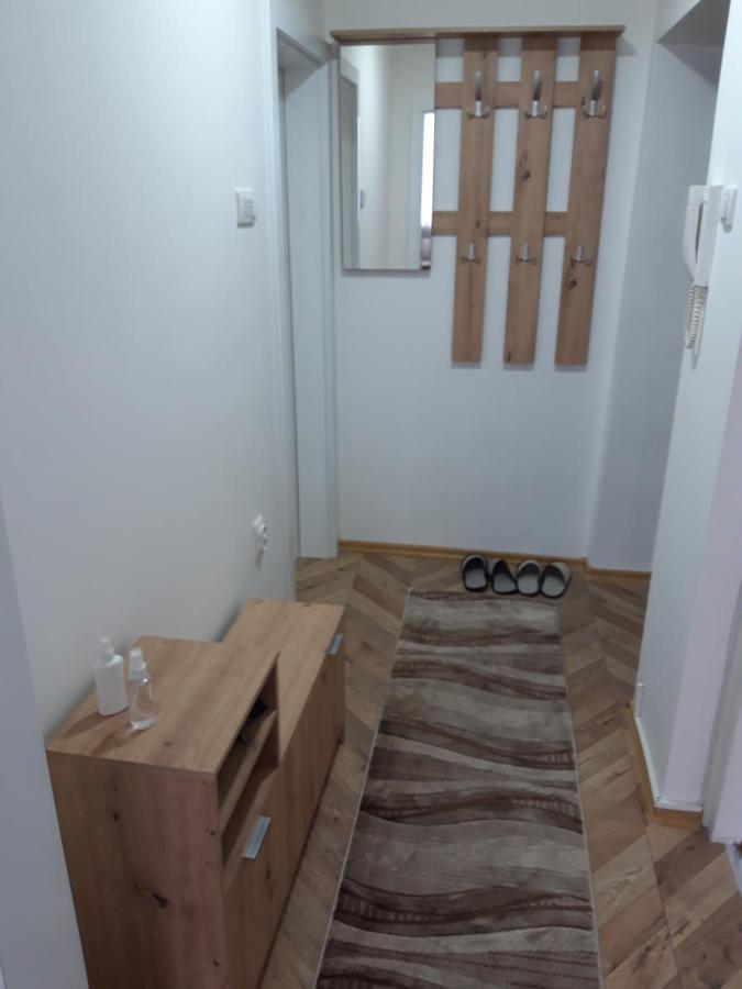 Stan Na Dan Simikic Daire Bijeljina Dış mekan fotoğraf